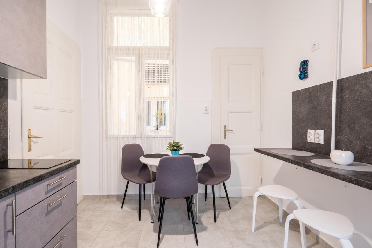 The White House Apartment Budapešť Exteriér fotografie
